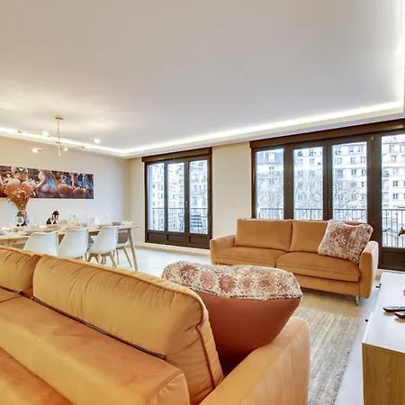 185 Five - Superb In Daire Paris